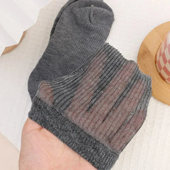 1/2 Pairs Women Lolita Thin Mid Length Socks Are Comfortable Breathable Knee-socks Lace Casual Soft Solid Simple Vertical Socks 1/2 Pairs Women Lolita Thin Mid Length Socks Are Comfortable Breathable Knee-socks Lace Casual Soft Solid Simple Vertical Socks