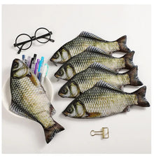 1pc Creative and Quirky Gift Simulated Fish Pen Bag Simulated Crucian Carp Stationery Bag 1pc Creative and Quirky Gift Simulated Fish Pen Bag Simulated Crucian Carp Stationery Bag
