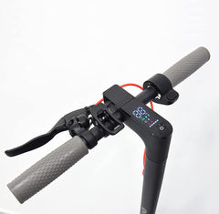 Handlebar and digital display of Huitich Crony m365 aluminium scooter electric bike Handlebar and digital display of Huitich Crony m365 aluminium scooter electric bike