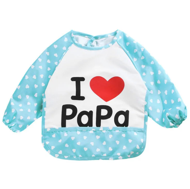 Huitich full sleeve baby feeding bib with blue heart sleeves and I love Papa print on front Huitich full sleeve baby feeding bib with blue heart sleeves and I love Papa print on front