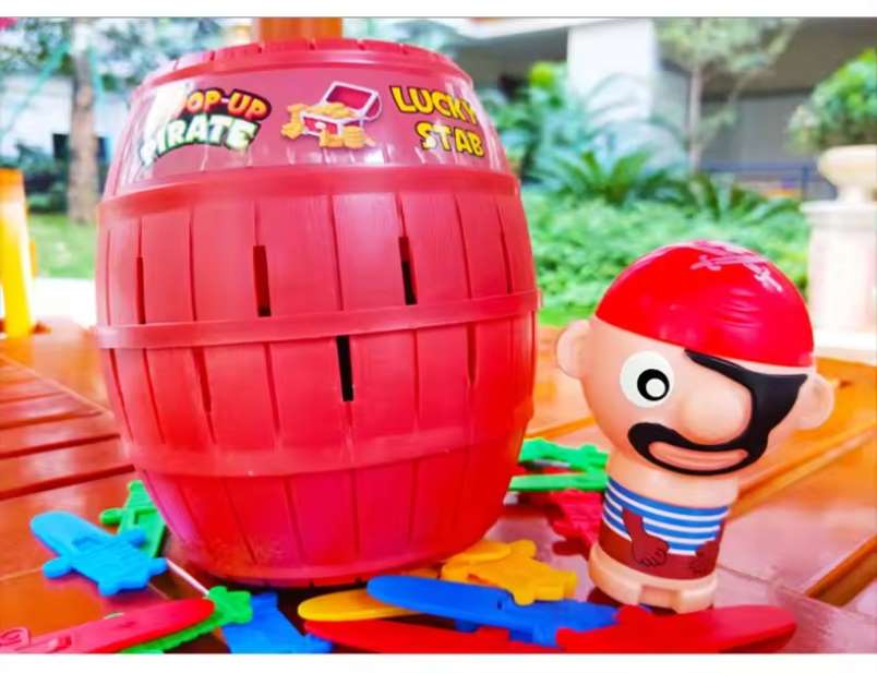 Huitich A - Express Pirate Barrel Toys with Wooden Geometric Shape Puzzle - Mumzar Huitich A - Express Pirate Barrel Toys with Wooden Geometric Shape Puzzle - Mumzar