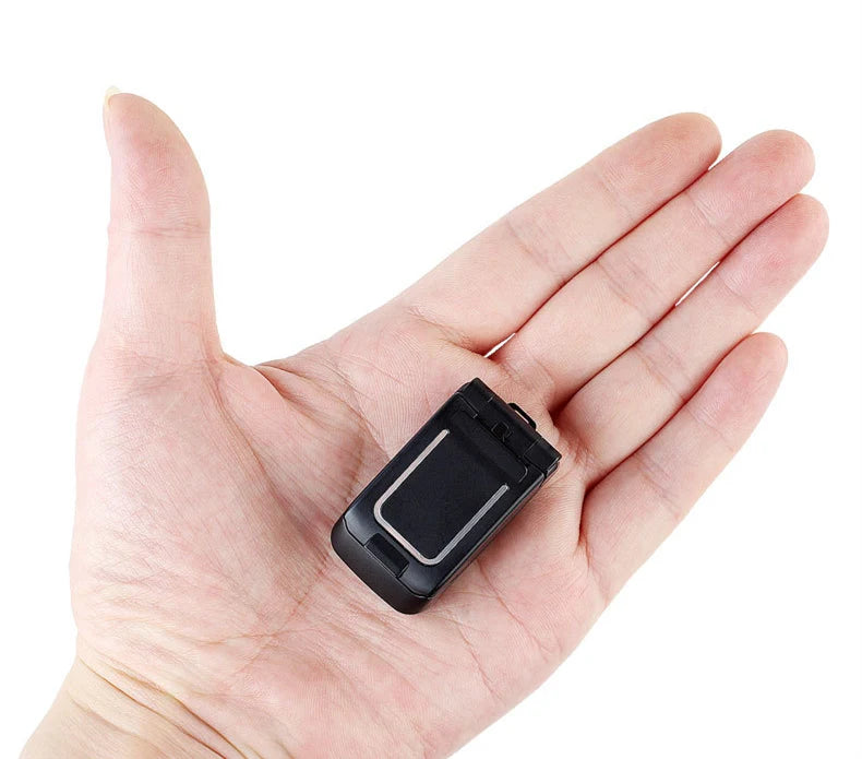 Mumzar mini flip phone bluetooth in black shown in hand to highlight compact pocketable design Mumzar mini flip phone bluetooth in black shown in hand to highlight compact pocketable design