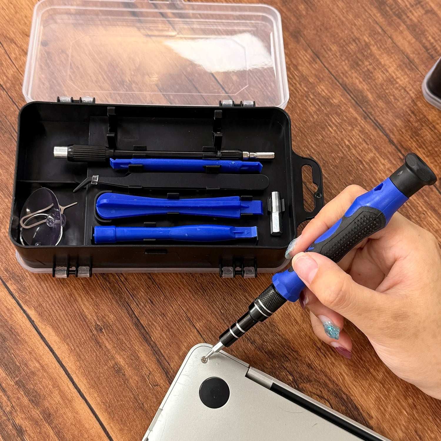 Mumzar precision screwdriver set for electronics with blue pry tools and magnetic bits opening laptop Mumzar precision screwdriver set for electronics with blue pry tools and magnetic bits opening laptop