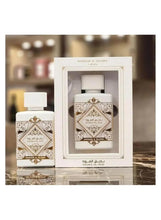 Unisex eau de parfum bottle set in gift box, gold label, 100 ml