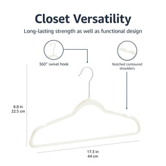 Perchas para trajes finas y antideslizantes de terciopelo de Amazon Basics, color marfil/plateado (paquete de 50)