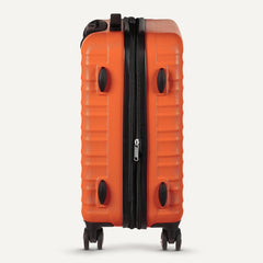 Amazon Basics - Juego de 3 maletas rígidas con ruedas (55, 68 y 78 cm) - Material: ABS, color naranja