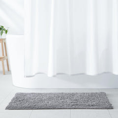 Alfombra de baño de microfibra antideslizante de Amazon Basics, 53,3 x 86,3 cm, color platino