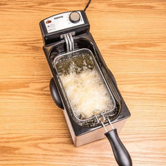 Geepas GDF36015N 2000W Powerful Deep Fryer With Overheat Protection, 3 Liter Capacity, Black