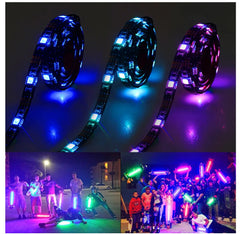 شريط إضاءة LED RGB مزود بمنفذ USB وبلوتوث وبطارية تعمل بالدراجة والسكوتر شريط مرن مزود بإضاءة خلفية LED لإضاءة الدراجة والتزلج
