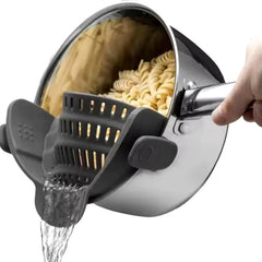 1PC Adjustable Silicone Clip-On Strainer – Easy Draining for Pots & Pans