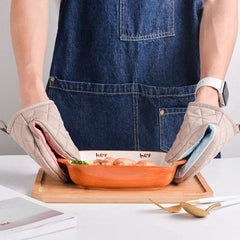 1PCS Fish Shaped Silicone Anti Scald Oven Gloves Kitchen Silicone Gloves Tray Dish Holder Oven Gloves Multi-purpose Gloves