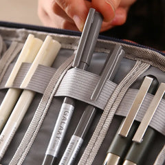حقيبة تخزين سوداء وخضراء واحدة، منظم ملحقات إلكترونية محمول، كابل بيانات USB، شاحن، قابس، منظم سفر مقاوم للماء