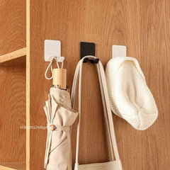 1/2/4PCS Adhesive Razor Holder Wall Mounted Bathroom For Shower Hook Rack Shaver Holder Plastic Hook Holder Razor Rack