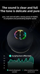 مكبر صوت صغير محمول يعمل بتقنية البلوتوث IPX4 مقاوم للماء بإضاءة LED للحمام في الهواء الطلق مزود بكأس شفط كبير يمكن امتصاصه على الحائط