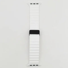 حزام سيليكون لساعة Apple Watch 49 مم 45 44 40 41 38 42 مم سوار مغناطيسي iWatch Ultra series 7 6 3 se 8 9 Ultra 2