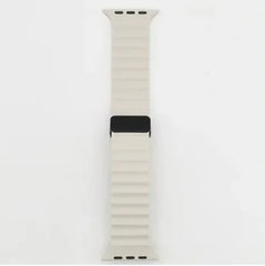 حزام سيليكون لساعة Apple Watch 49 مم 45 44 40 41 38 42 مم سوار مغناطيسي iWatch Ultra series 7 6 3 se 8 9 Ultra 2
