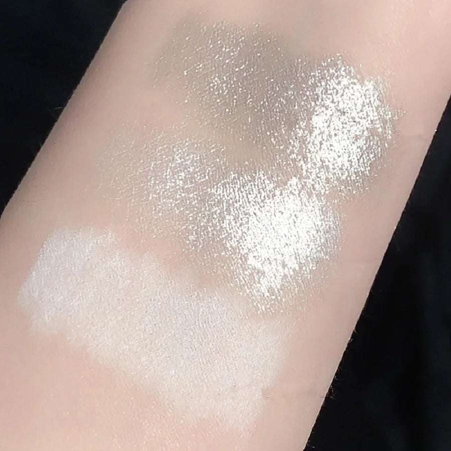 Lying Silkworm Pen Monochrome Brightening Highlight with Flash Eye Shadow Pen