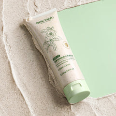 Bisutang Niacinamide White Tea Scrub Improves dull skin tone Brightens skin tone Gentle and moisturizing skin care products