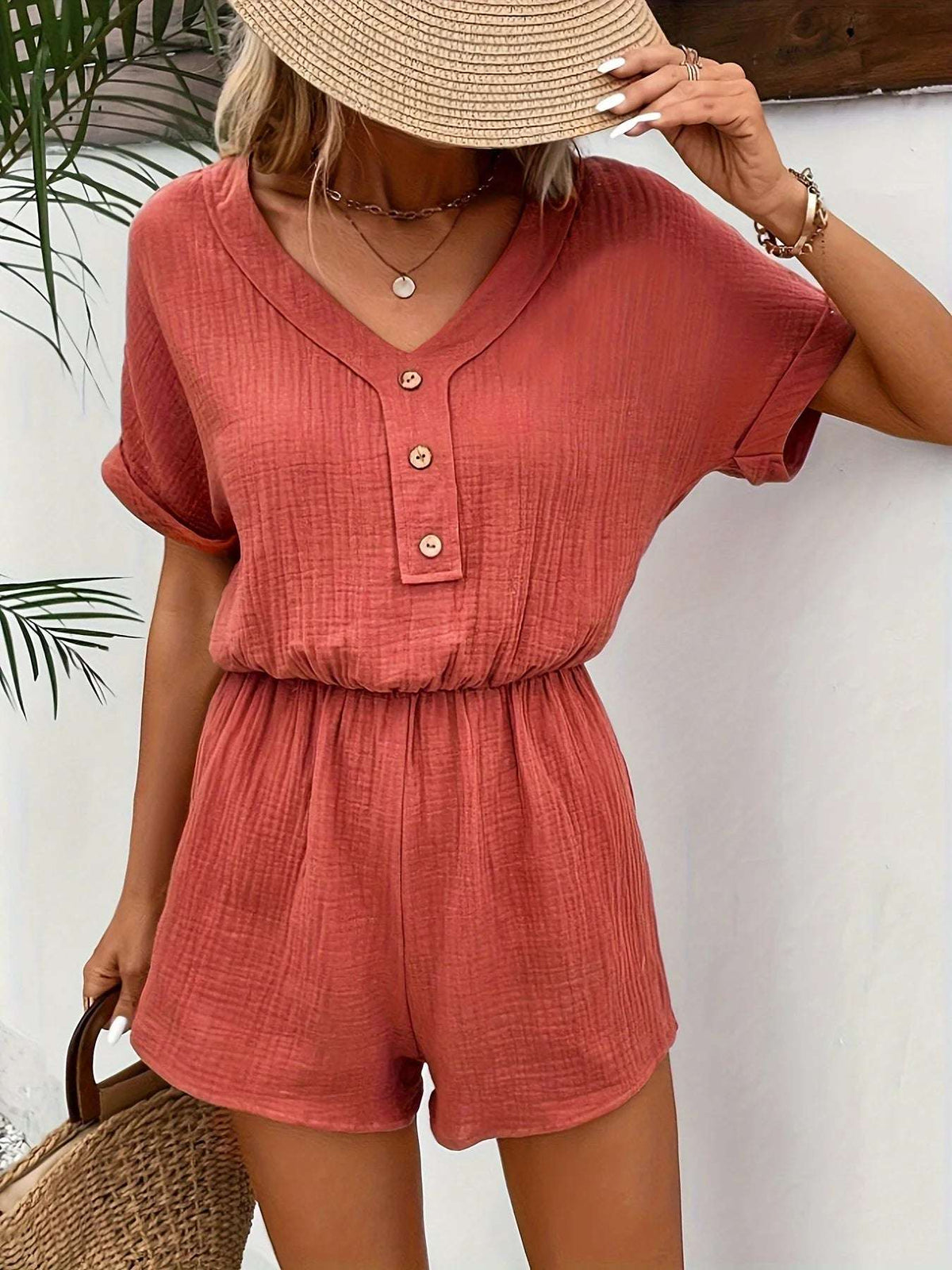 2024 Spring/Summer Amazon Foreign Trade Women's Double layered Zou Cloth Short sleeved Shorts Set Two Pieces