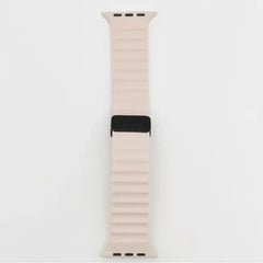 حزام سيليكون لساعة Apple Watch 49 مم 45 44 40 41 38 42 مم سوار مغناطيسي iWatch Ultra series 7 6 3 se 8 9 Ultra 2