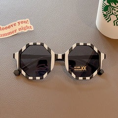 2023 Children Cute Striped Polygon UV400 Sunglasses Baby Girls Outdoor Sun Protection Sunglasses Kids Eye Protection Sun Glasses