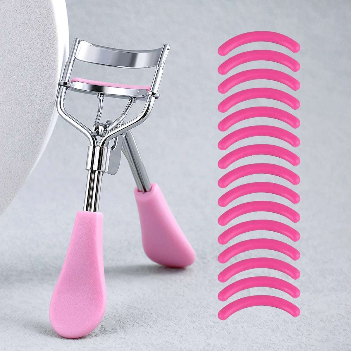 Portable Eyelash Curler with 15 Silicone Pads and Stainless Steel Eyelash Curler, Used for Eyelash Extension and Curling Tools
