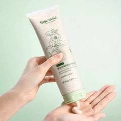 Bisutang Niacinamide White Tea Scrub Improves dull skin tone Brightens skin tone Gentle and moisturizing skin care products