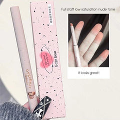 Gege Bear Soft Matte Lip Liner - Defines Lips, Long-Lasting, and Won't Smudge in Natural Pink