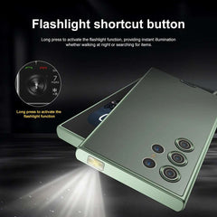 New SERVO V8 Card Cellphone 2G GSM FM Radio Magic Voice MP3 Player Dual SIM Fashion Functional Small Mobile Phone Headphone Jack