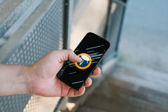 Unihertz Jelly Max، أحدث هاتف ذكي 5G يعمل بنظام Android 14 مع شحن سريع بقوة 66 واط وشاشة صغيرة 5.05 بوصة وبطارية 4000 مللي أمبير في الساعة