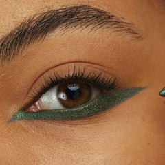 Green Eyeliner Gel Pencil Colorful Waterproof Resistant Matte EyeLiner Pen and Colored Long-Lasting Lying Silkworm Eye Liner