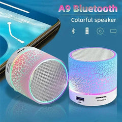 مكبر صوت صغير لاسلكي مزود بتقنية البلوتوث ومكبر صوت LED وبطاقة SD ومضخم صوت USB وموسيقى MP3 محمولة وعمود صوت للكمبيوتر والهاتف المحمول