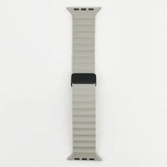 حزام سيليكون لساعة Apple Watch 49 مم 45 44 40 41 38 42 مم سوار مغناطيسي iWatch Ultra series 7 6 3 se 8 9 Ultra 2