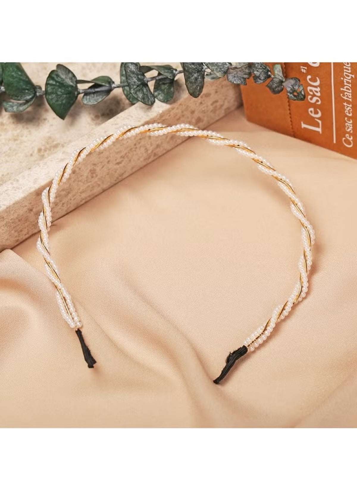 Elegant Headband for Girls – Classic Hair Accessory