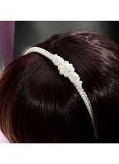 Elegant Headband for Girls – Classic Hair Accessory