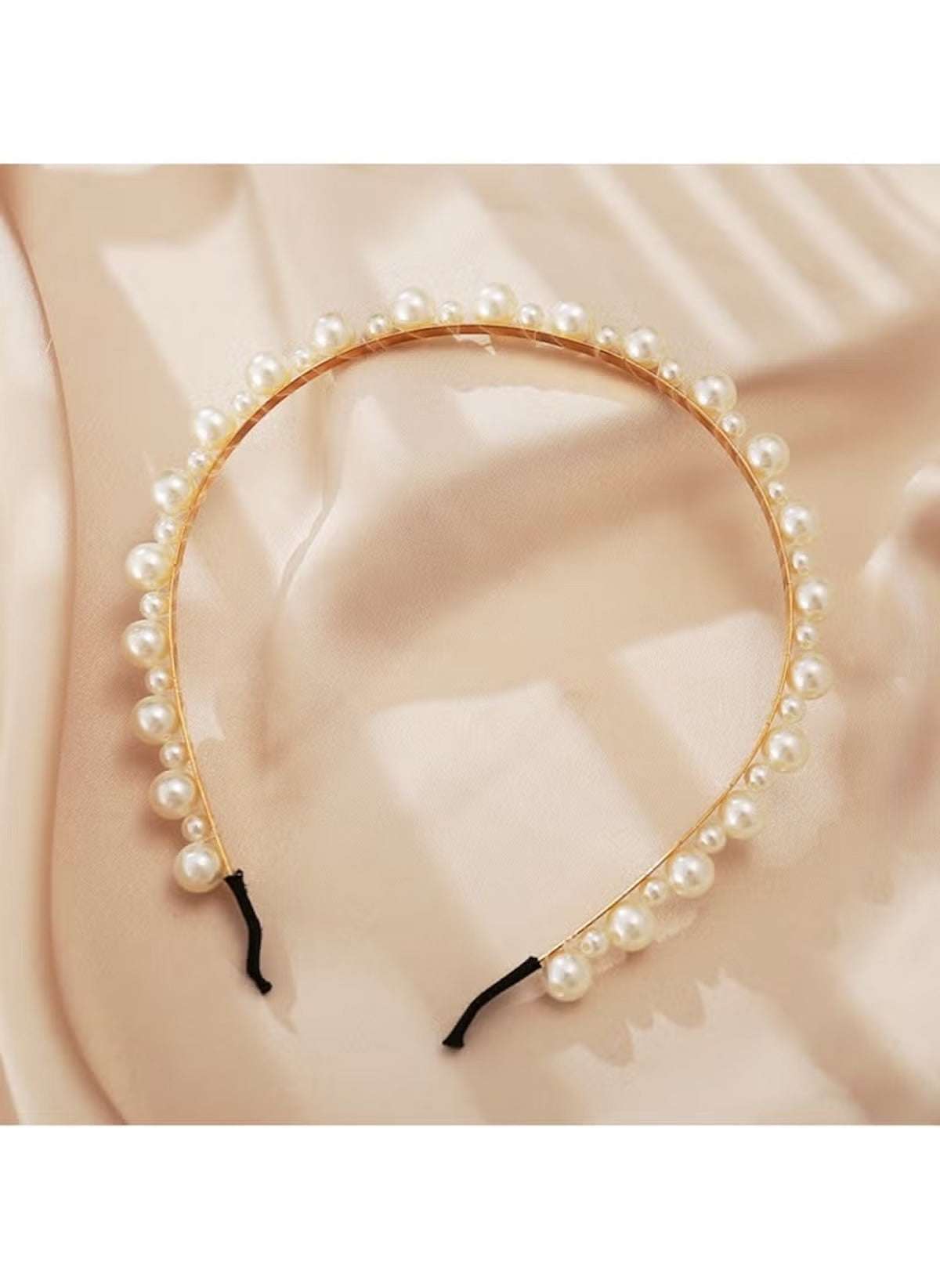 Elegant Headband for Girls – Classic Hair Accessory