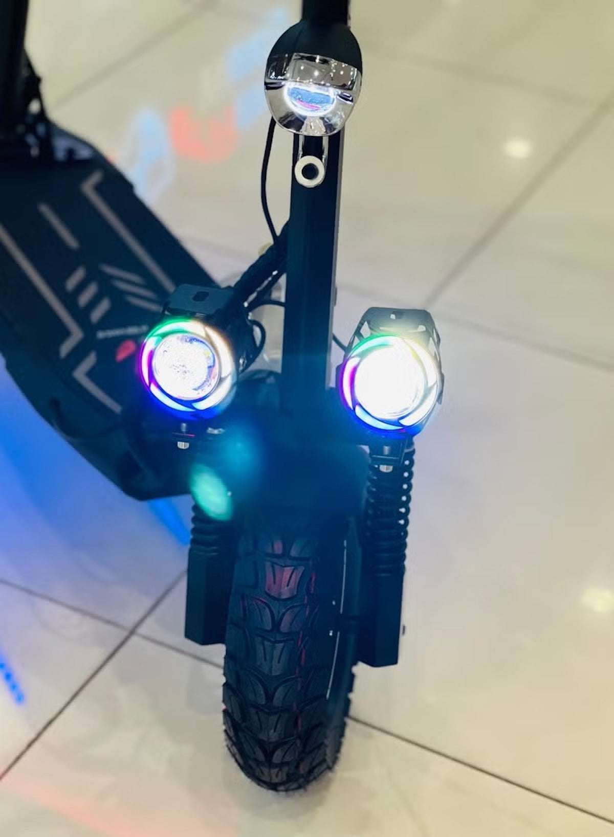 KT4D Electric Scooter – 1800W Motor, 48V 10Ah Lithium Battery, LED Display, 58km/h Top Speed