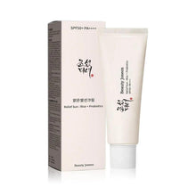 Sunscreen tube and outer box, SPF50+ PA++++ text on labels.