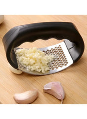Stainless Steel Ring Garlic Press – Manual Garlic Crusher and Mashing Tool