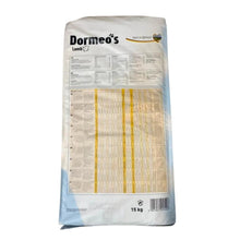 Dry dog food bag by Dormeo's, back panel with nutrition table and 15 kg