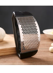 Stainless Steel Ring Garlic Press – Manual Garlic Crusher and Mashing Tool