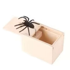 Wooden Trick Spider Scare Box – Fun Prank Toy for Friends & Office