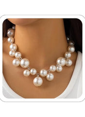 Adjustable pearl necklace 42cm extender worn on neck with large and small white pearls
