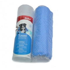 Bioline bath towel for pets in blue packaging with microfiber material for quick drying