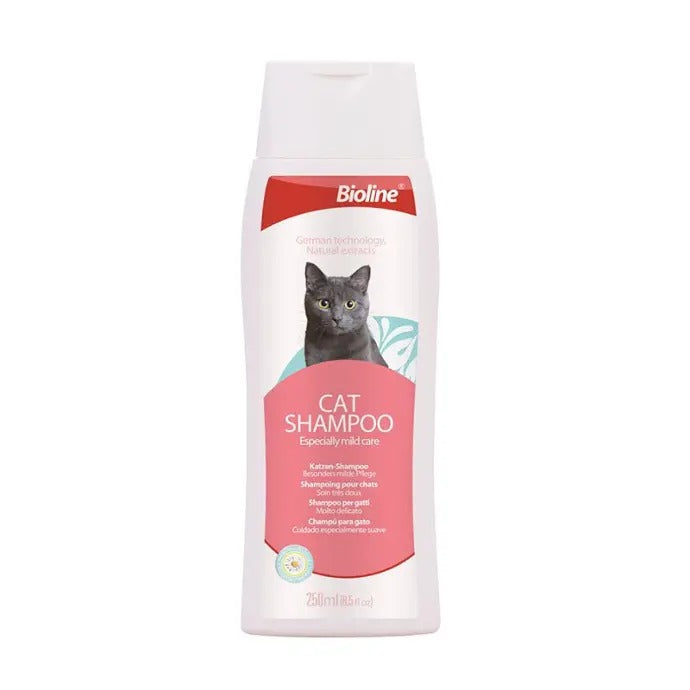 Bioline cat shampoo 250ml in a bottle with a cat graphic, designed for gentle pet care