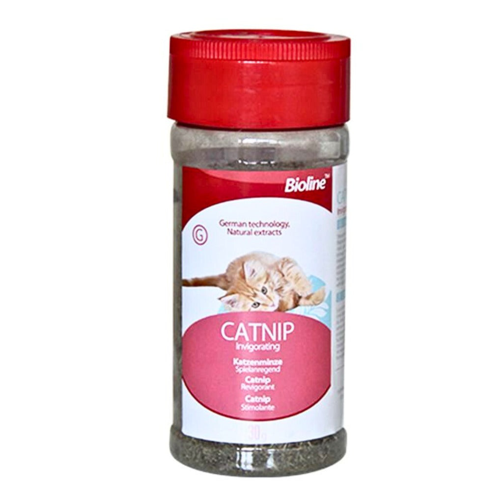 Bioline catnip 30g in a clear container with a red lid, designed to stimulate cats' playfulness