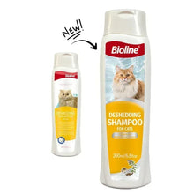 Cat deshedding shampoo bottles, full size and small size, with cat label