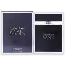 Calvin Klein Man eau de toilette spray box set, dark navy outer sleeve and white trim