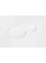 Hyaluronic moisture ampoule serum, clear droplet and smear
