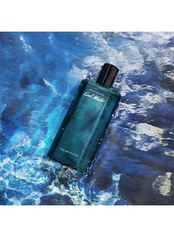 Davidoff Cool Water Eau De Toilette 125ml bottle on a blue water background for a fresh scent experience